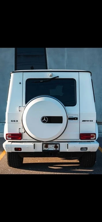 Mercedes-Benz G 63 AMG * CARFAX * БЕЗ ПЪРВОНАЧАЛНА ВНОСКА - изображение 8