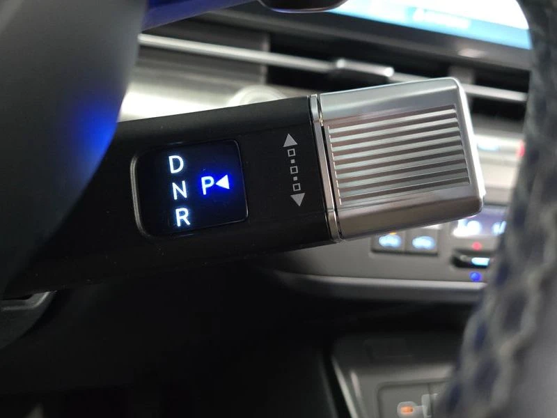 Hyundai Kona * 1.6 Turbo 2WD Inspiration* , снимка 9 - Автомобили и джипове - 55603687