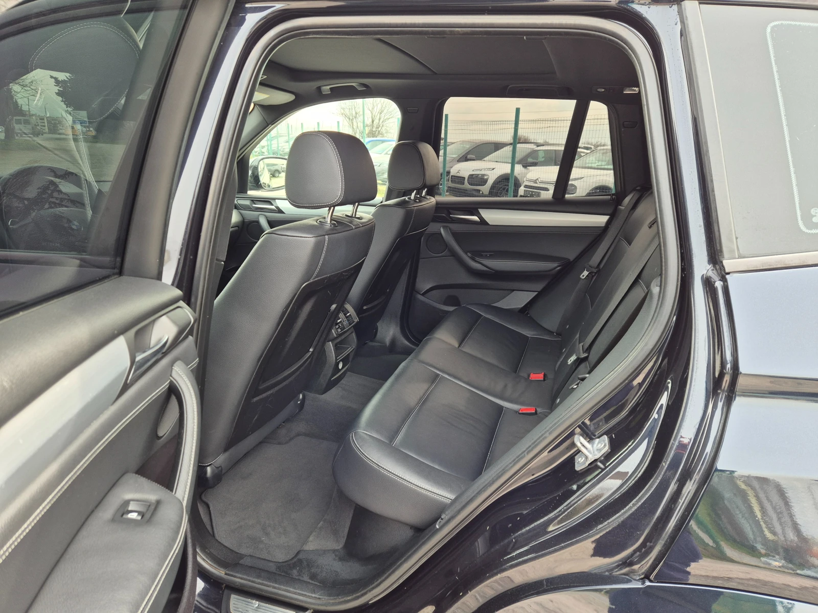 BMW X3 3.0d M-Pack XDrive, снимка 12 - Автомобили и джипове - 52281306