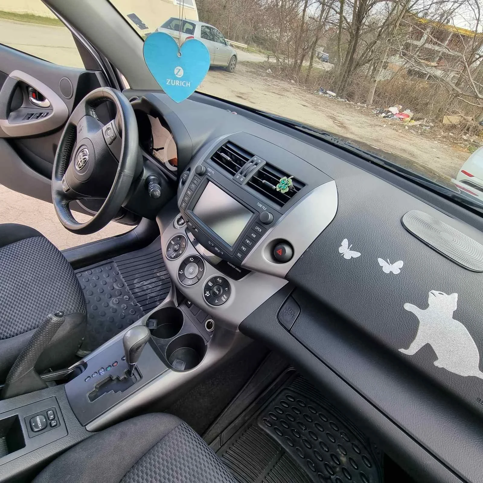 Toyota Rav4, снимка 6 - Автомобили и джипове - 54090637