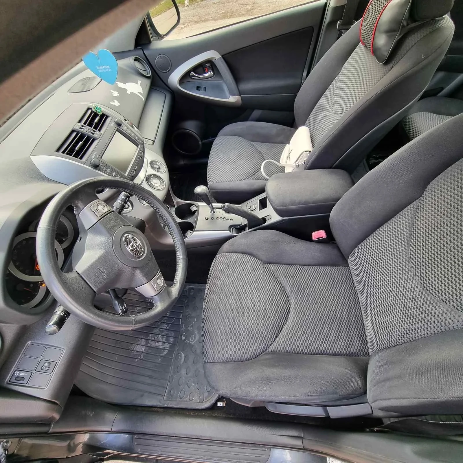 Toyota Rav4, снимка 9 - Автомобили и джипове - 54090637