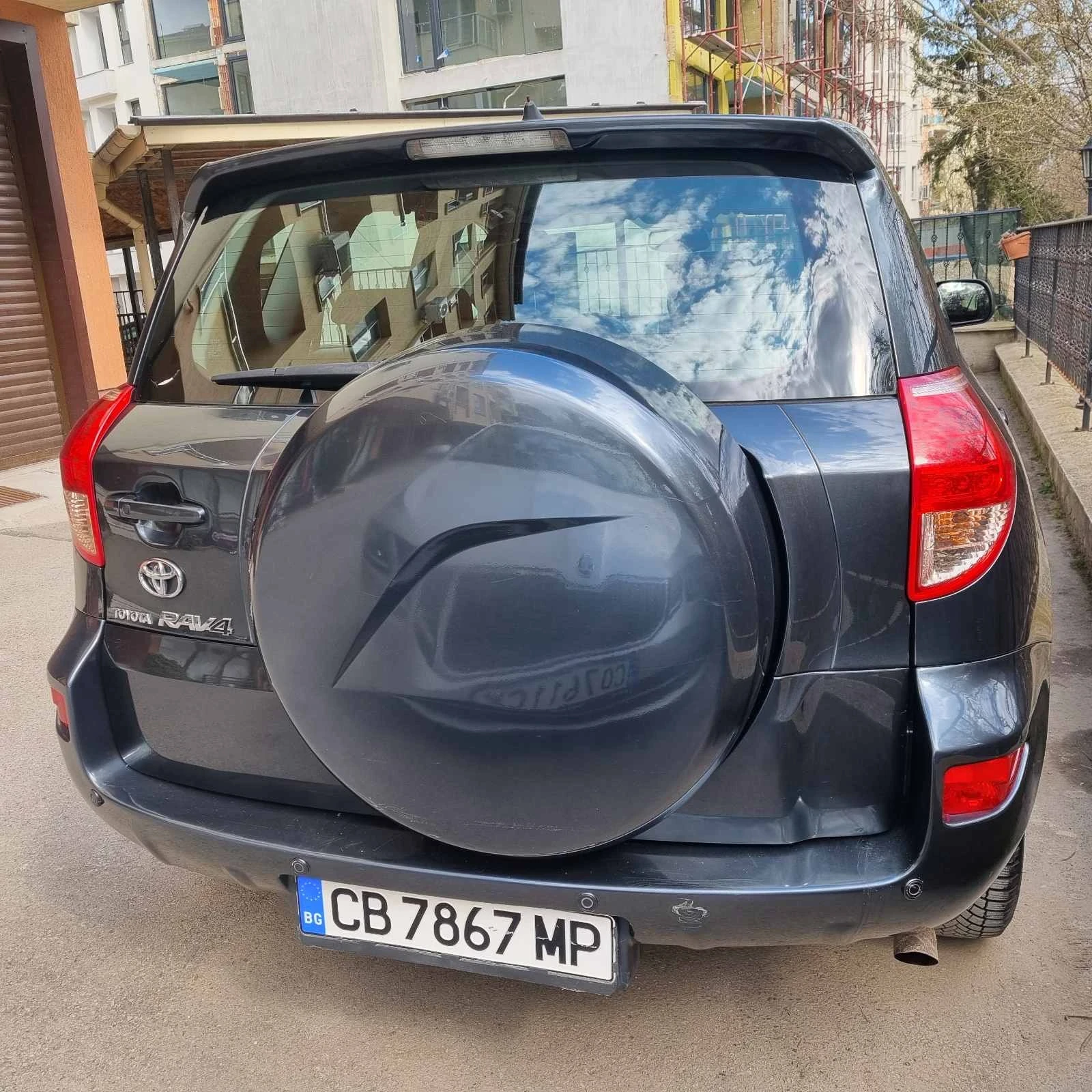 Toyota Rav4, снимка 3 - Автомобили и джипове - 54090637