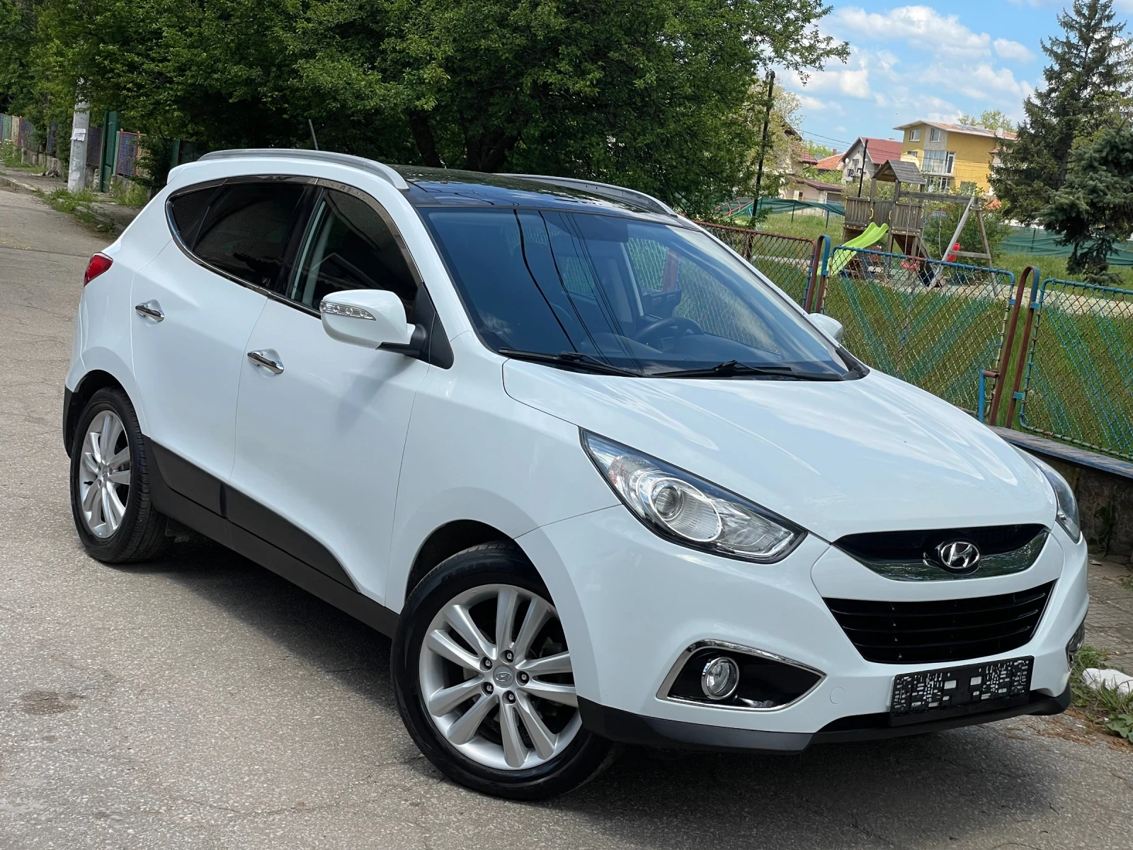 Hyundai IX35 2.0crdi* 4x4* navi* automat