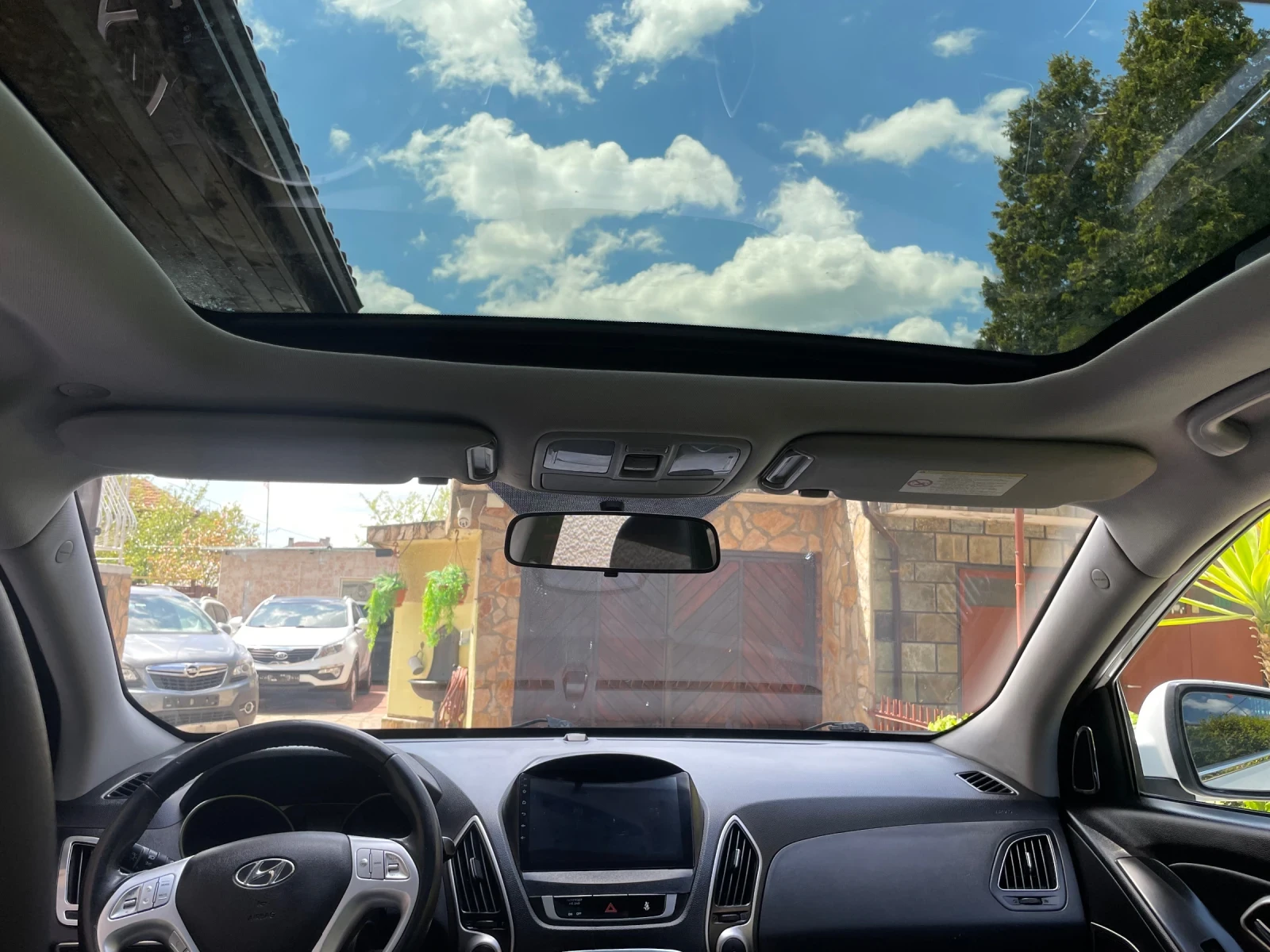 Hyundai IX35 2.0crdi* 4x4* navi* automat, снимка 9 - Автомобили и джипове - 54412234