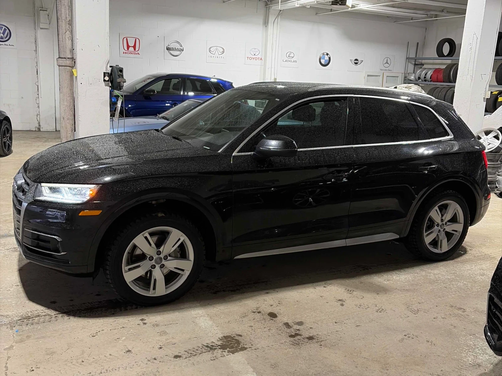 Audi Q5 ДИСТРОНИК * ПОДГРЕВ * ПАНОРАМА * 360 * B&O, снимка 2 - Автомобили и джипове - 54609890