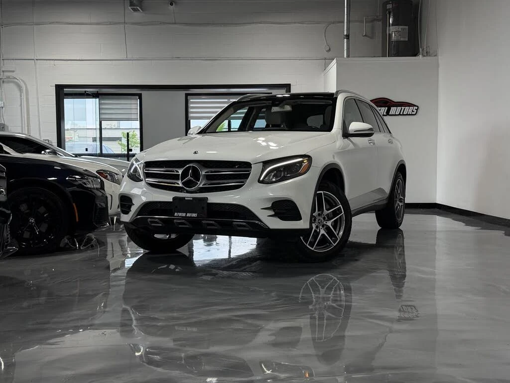 Mercedes-Benz GLC 300 4MATIC AMG PKG| ПАНО| KEYLESS| ПАНО