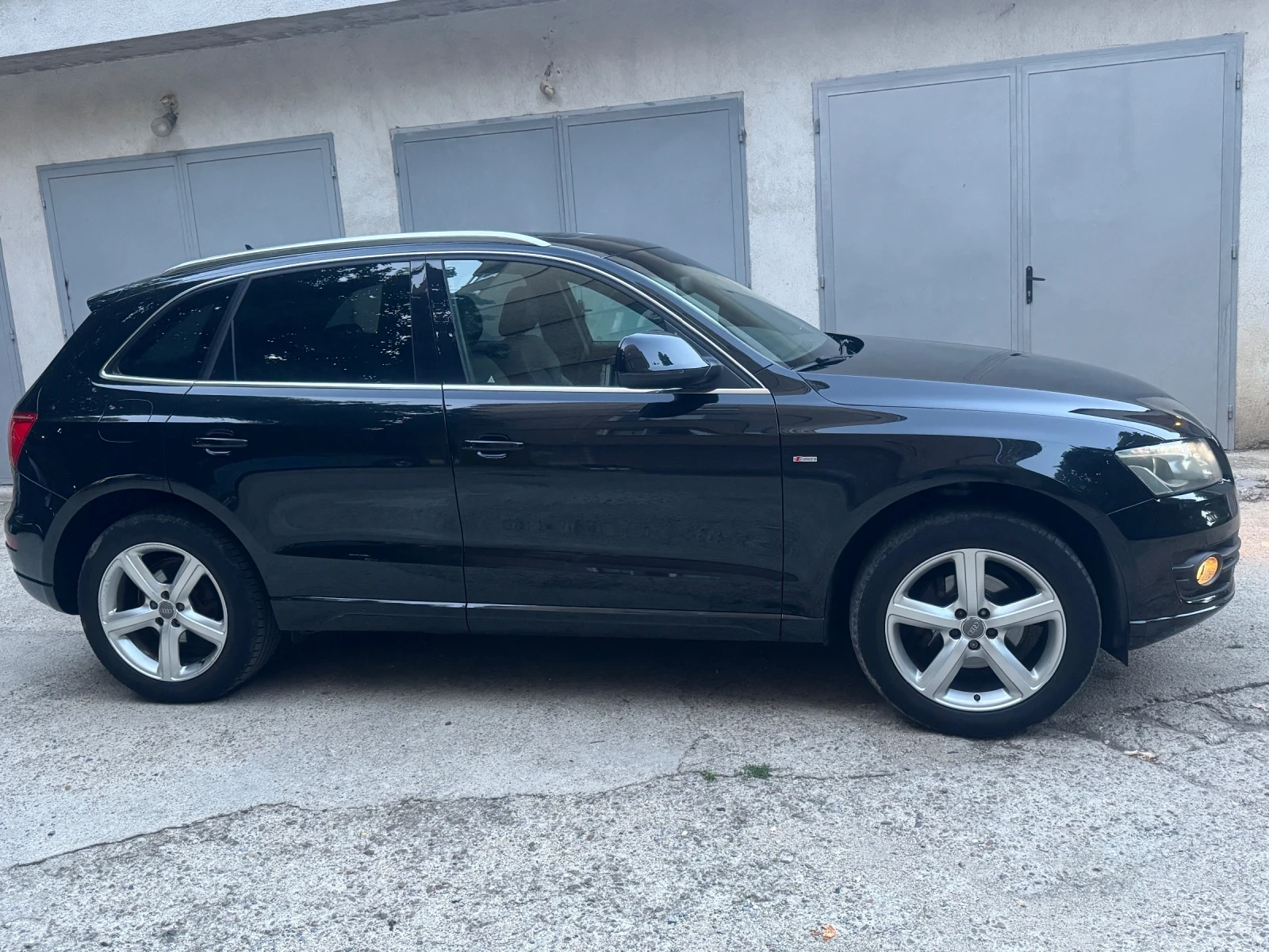 Audi Q5 2.0i Turbo* S line* 211p.s.* Navi* Koжа* Панорама, снимка 8 - Автомобили и джипове - 55426310