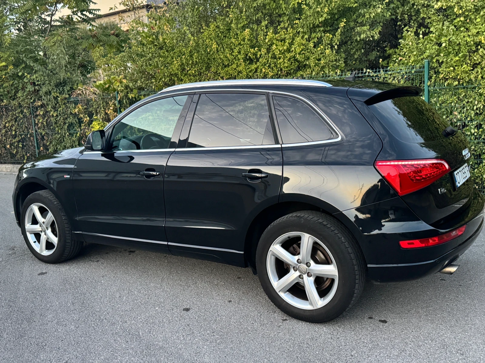 Audi Q5 2.0i Turbo* S line* Navi* Koжа* Панорама, снимка 5 - Автомобили и джипове - 55426310