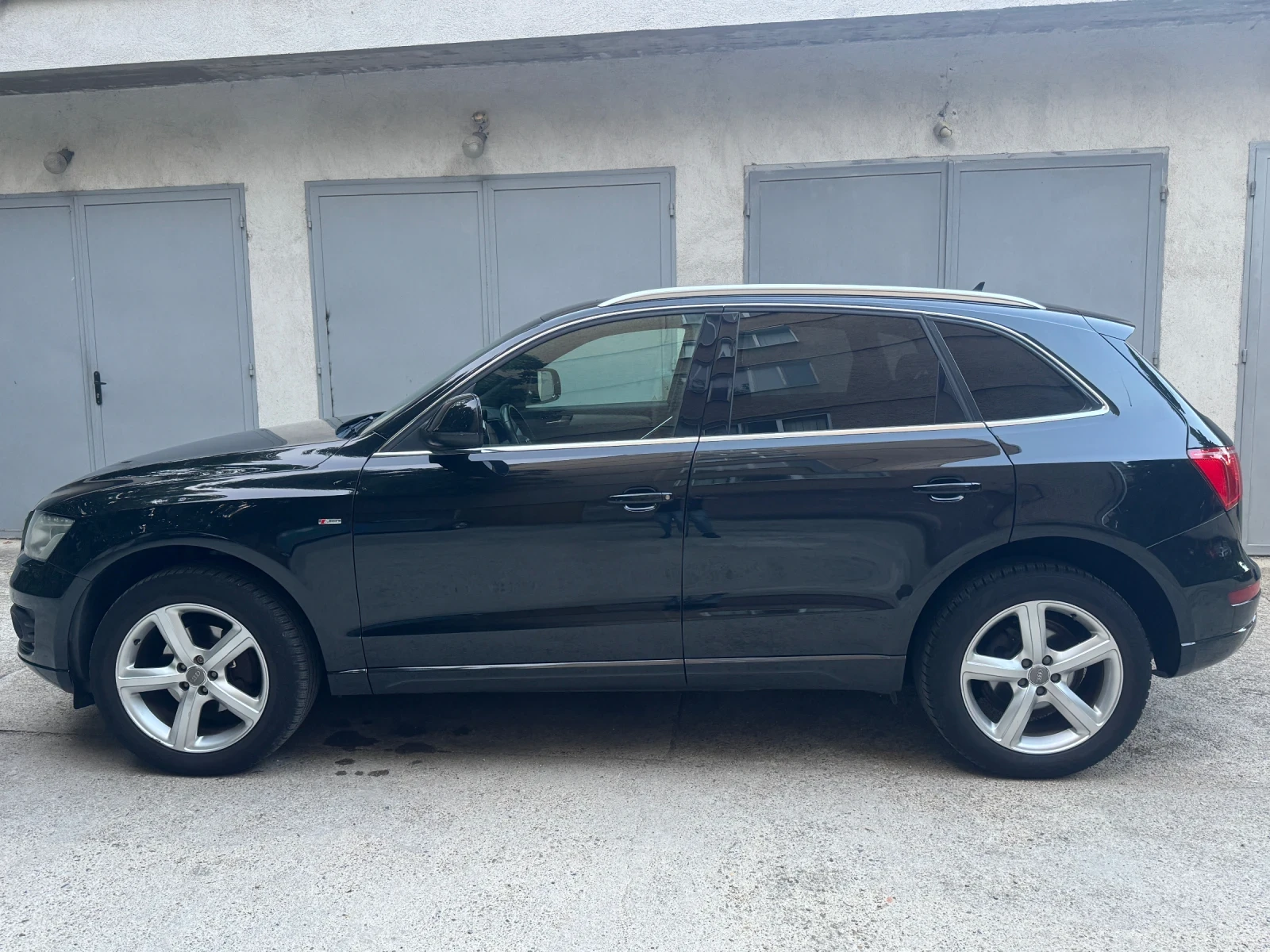 Audi Q5 2.0i Turbo* S line* 211p.s.* Navi* Koжа* Панорама, снимка 7 - Автомобили и джипове - 55426310