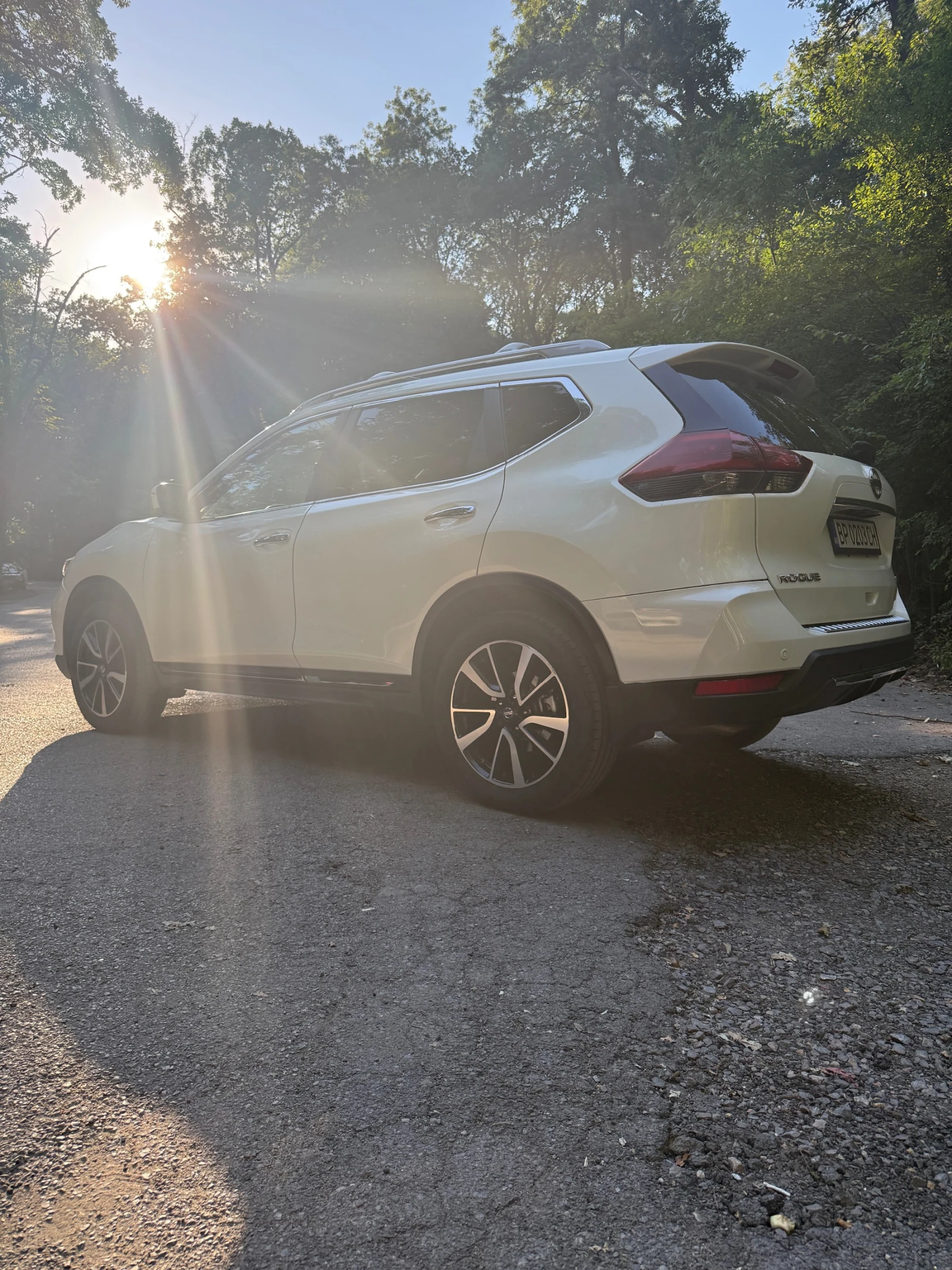 Nissan Rogue 2.5 SL AWD 4х4| Газ | От Собственик | Панорама, снимка 2 - Автомобили и джипове - 55675621