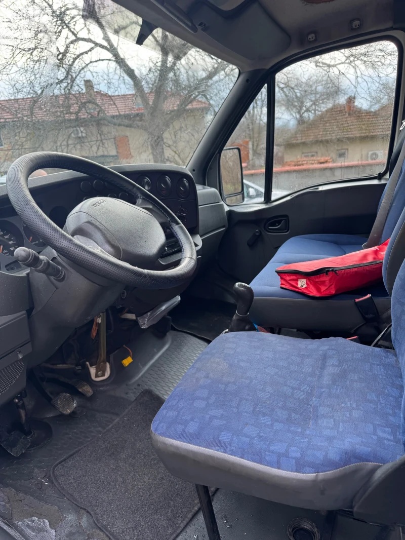 Iveco Daily Iveco Daily 2.8, снимка 8 - Бусове и автобуси - 53288143