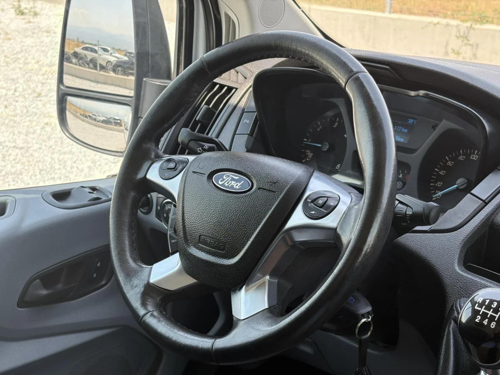 Ford Transit Дълга база  - изображение 9