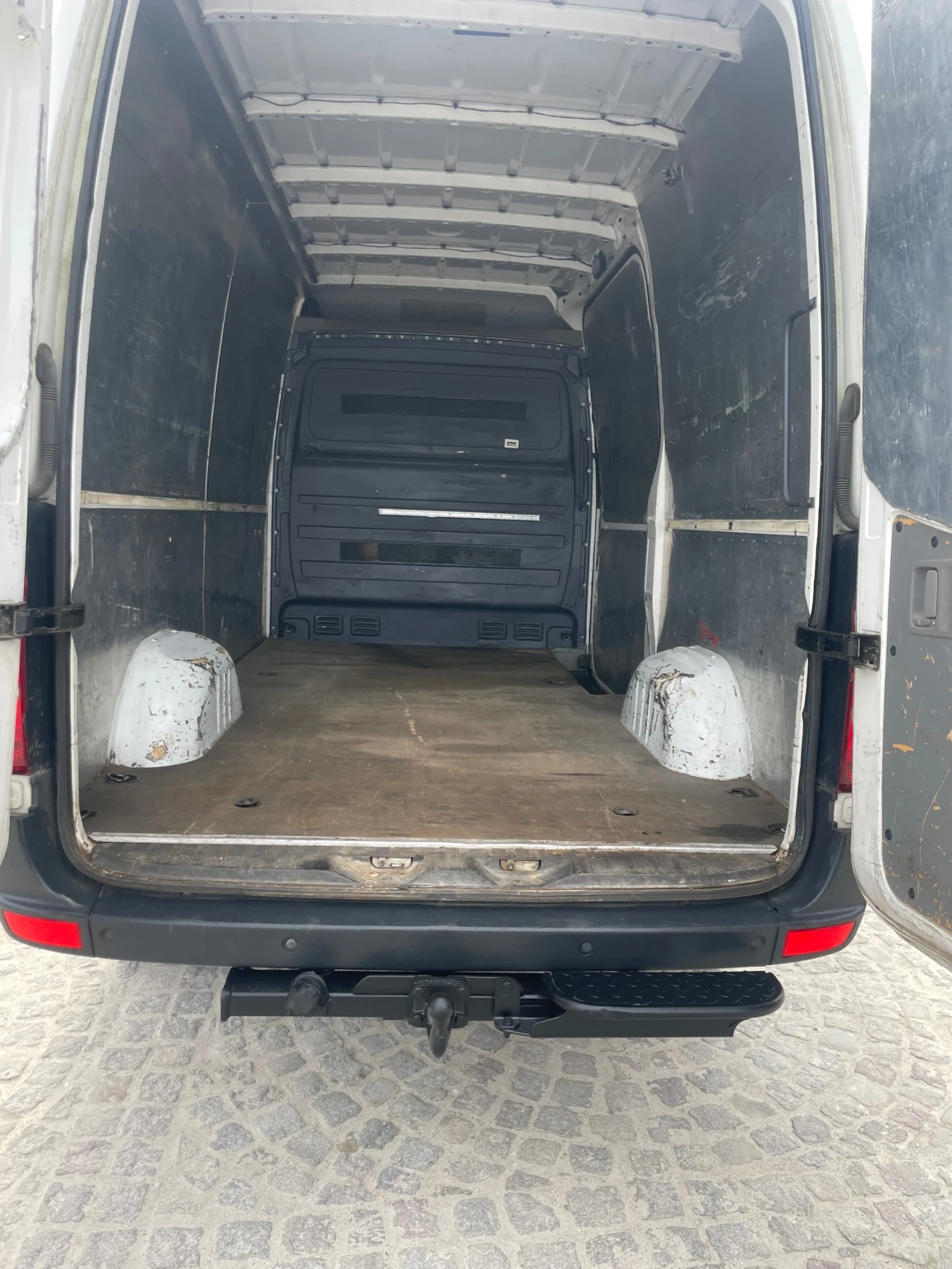 VW Crafter, снимка 12 - Бусове и автобуси - 54510463