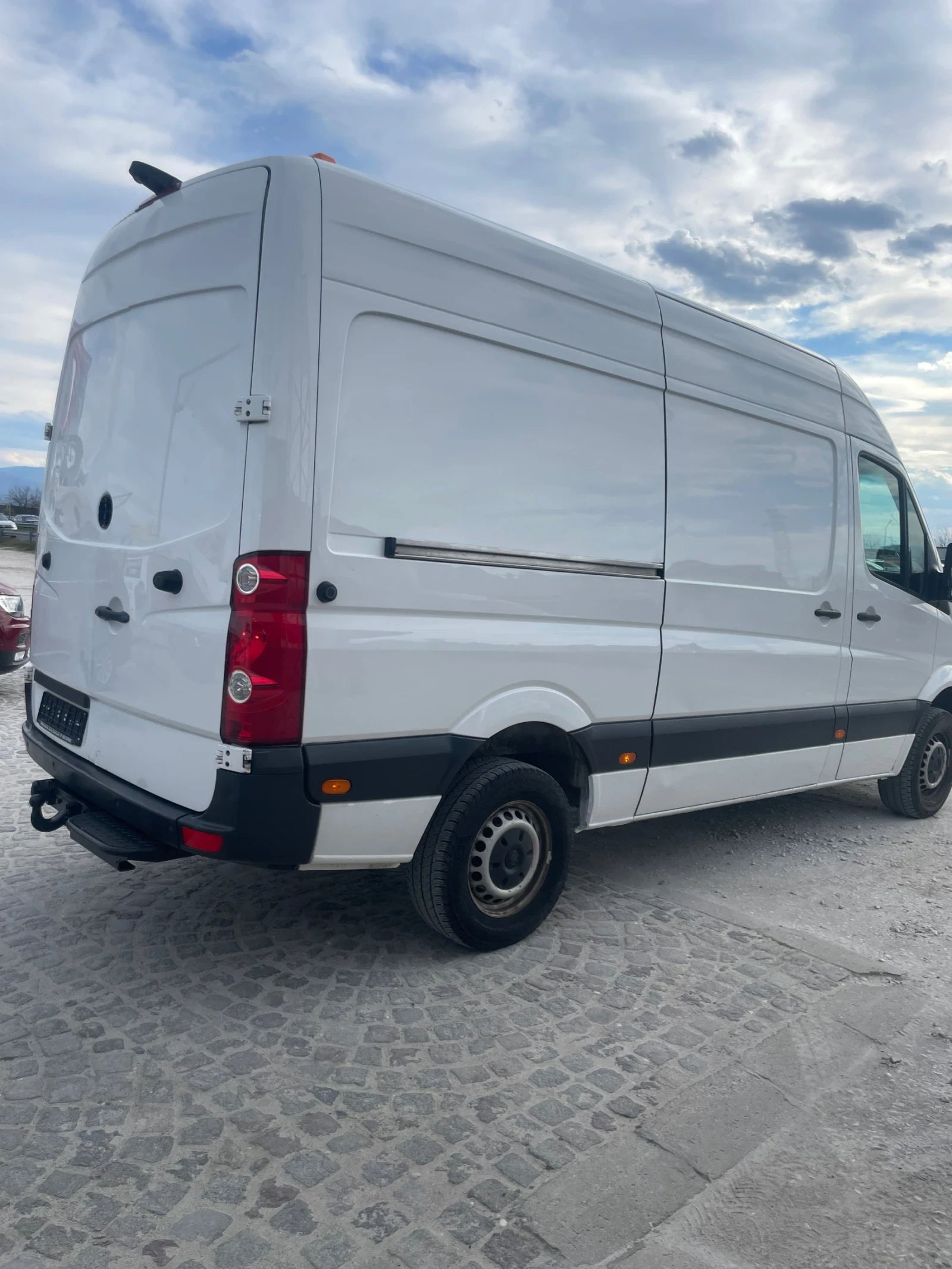 VW Crafter, снимка 5 - Бусове и автобуси - 54510463