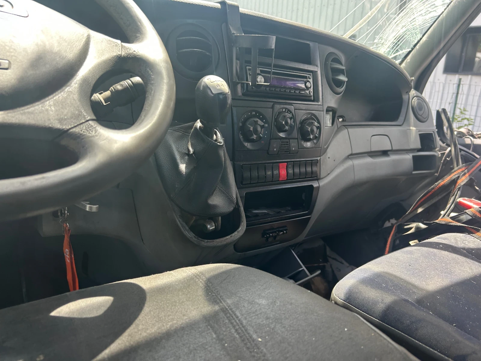 Iveco 35c18 Евро4, снимка 2 - Бусове и автобуси - 54622640