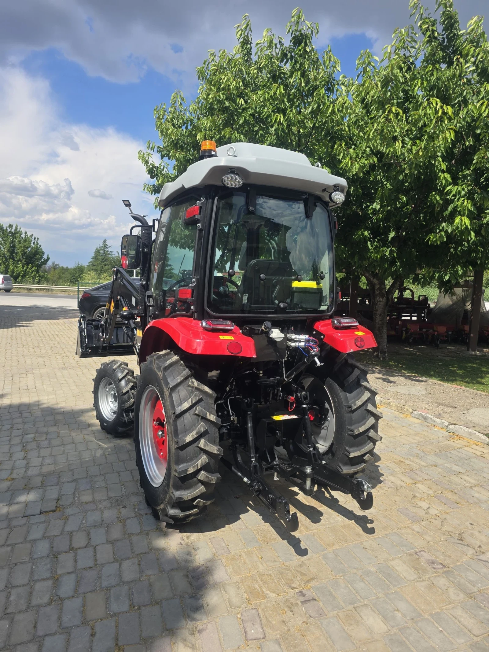 ������� Kubota �������� ������� Hanwo 35�.�. � ����� �������. | Mobile.bg � ����������� 7