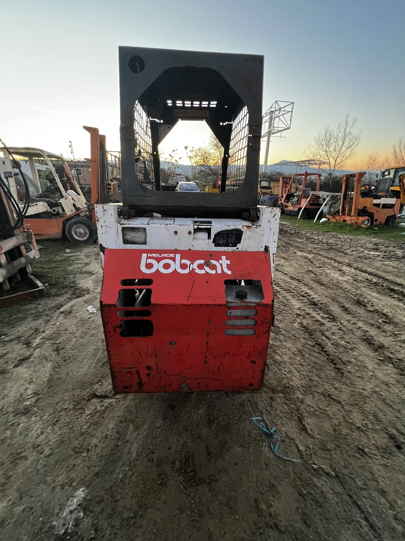 Мини челни товарачи Bobcat  - изображение 5
