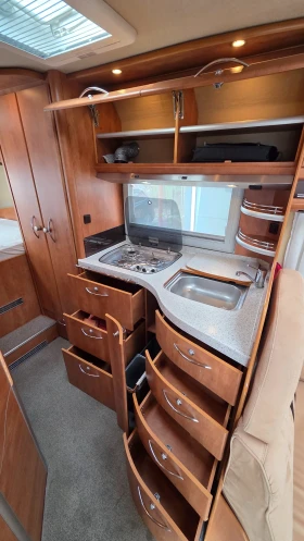 Кемпер Carthago CHIC I 47 3.0  160hp Климатик.Alde, снимка 10