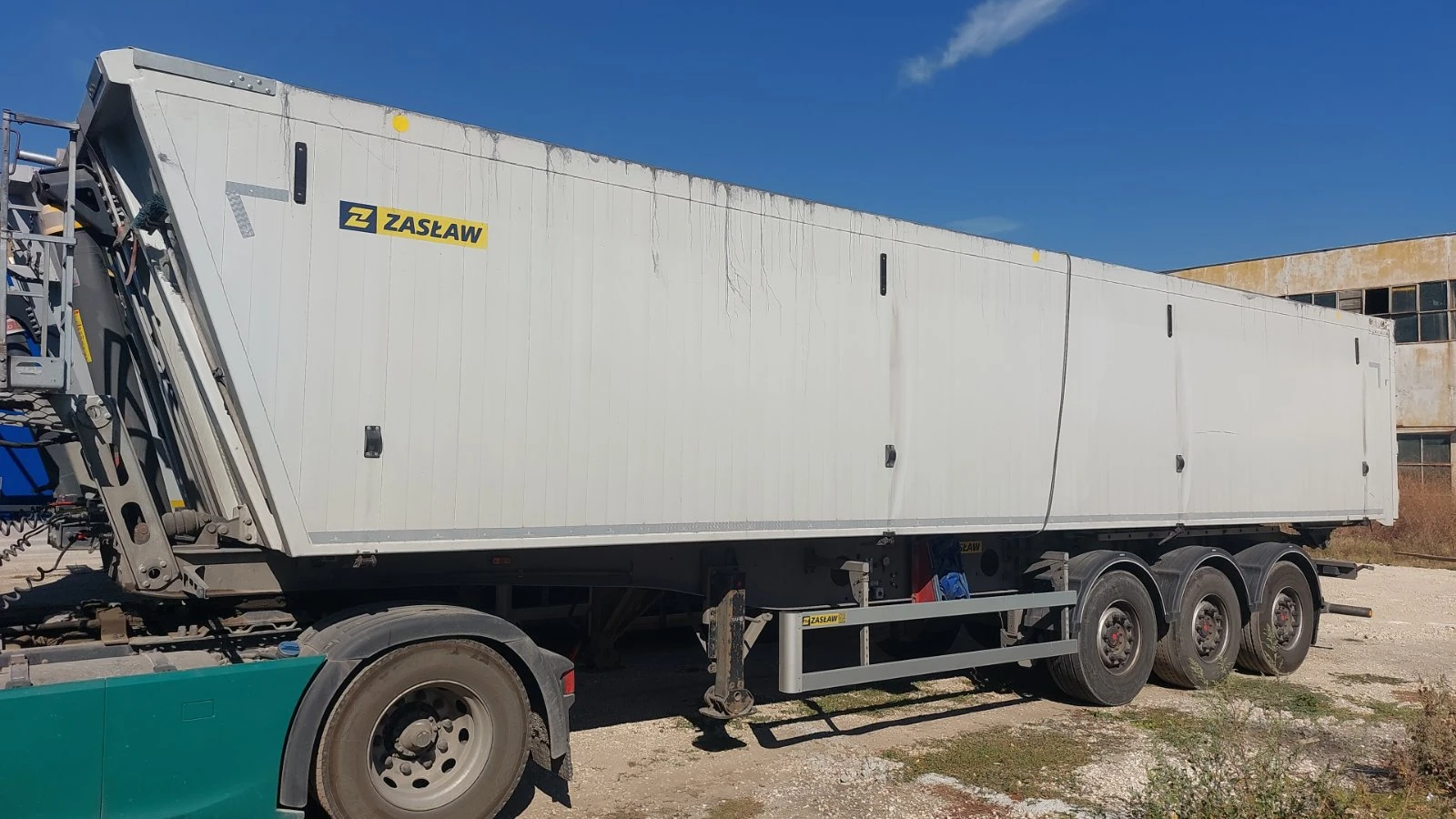 Полуремарке Zaslaw D653A