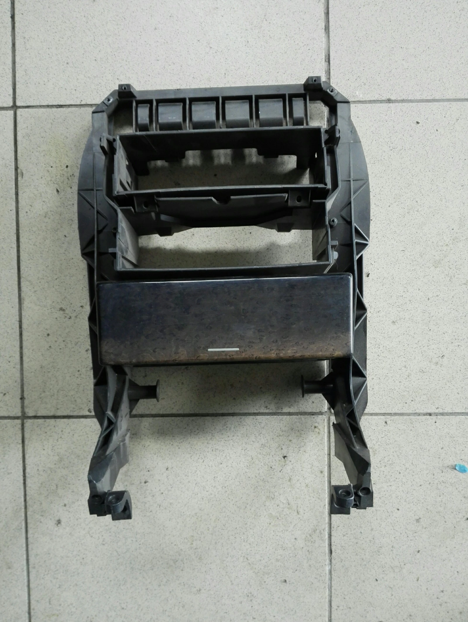 ��������� ������� �������� �270 w210 | Mobile.bg � ����������� 1