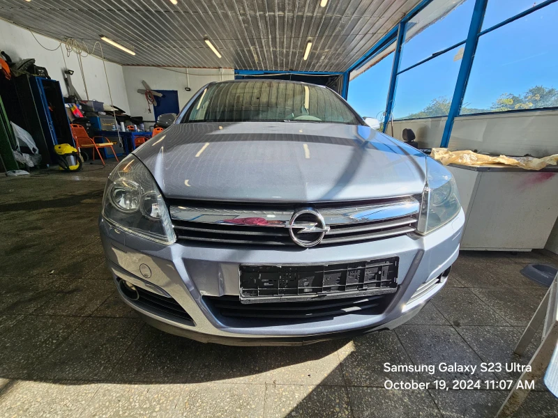 Opel Astra 1.7, снимка 2 - Автомобили и джипове - 47640472