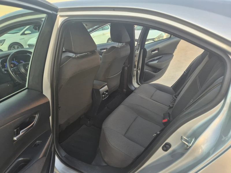 Toyota Corolla  EXECUTIVE= КАМЕРА 1.6 M/T, снимка 12 - Автомобили и джипове - 52257352