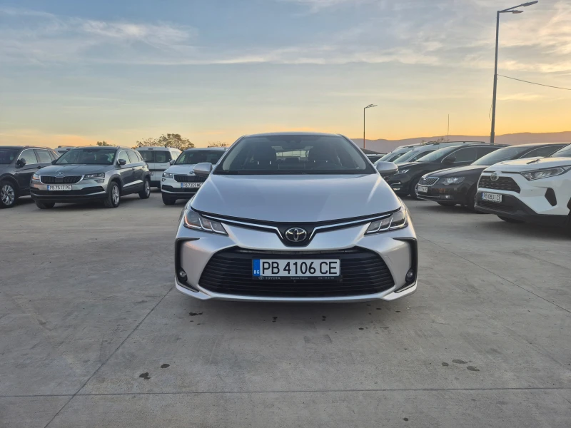 Toyota Corolla  EXECUTIVE= КАМЕРА 1.6 M/T, снимка 8 - Автомобили и джипове - 52257352