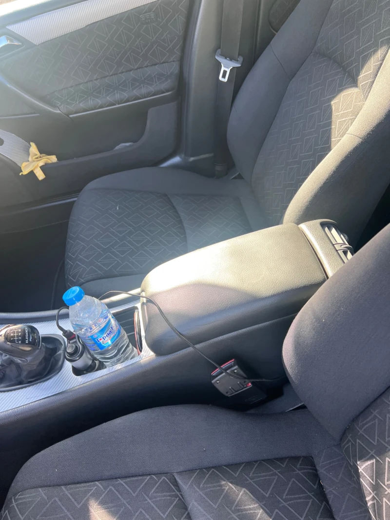 Mercedes-Benz C 180 1.8 kompresor, снимка 14 - Автомобили и джипове - 52492840