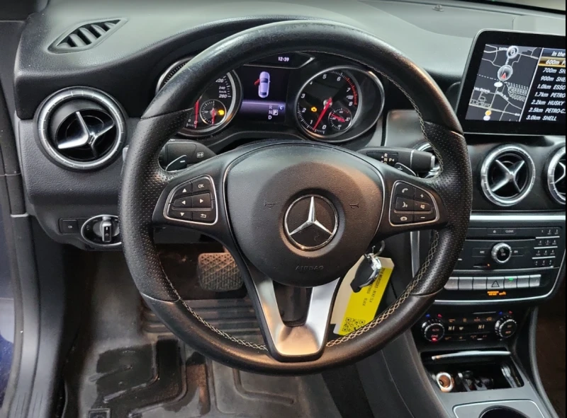 Mercedes-Benz CLA 250 видео на двигателя, снимка 11 - Автомобили и джипове - 52667006
