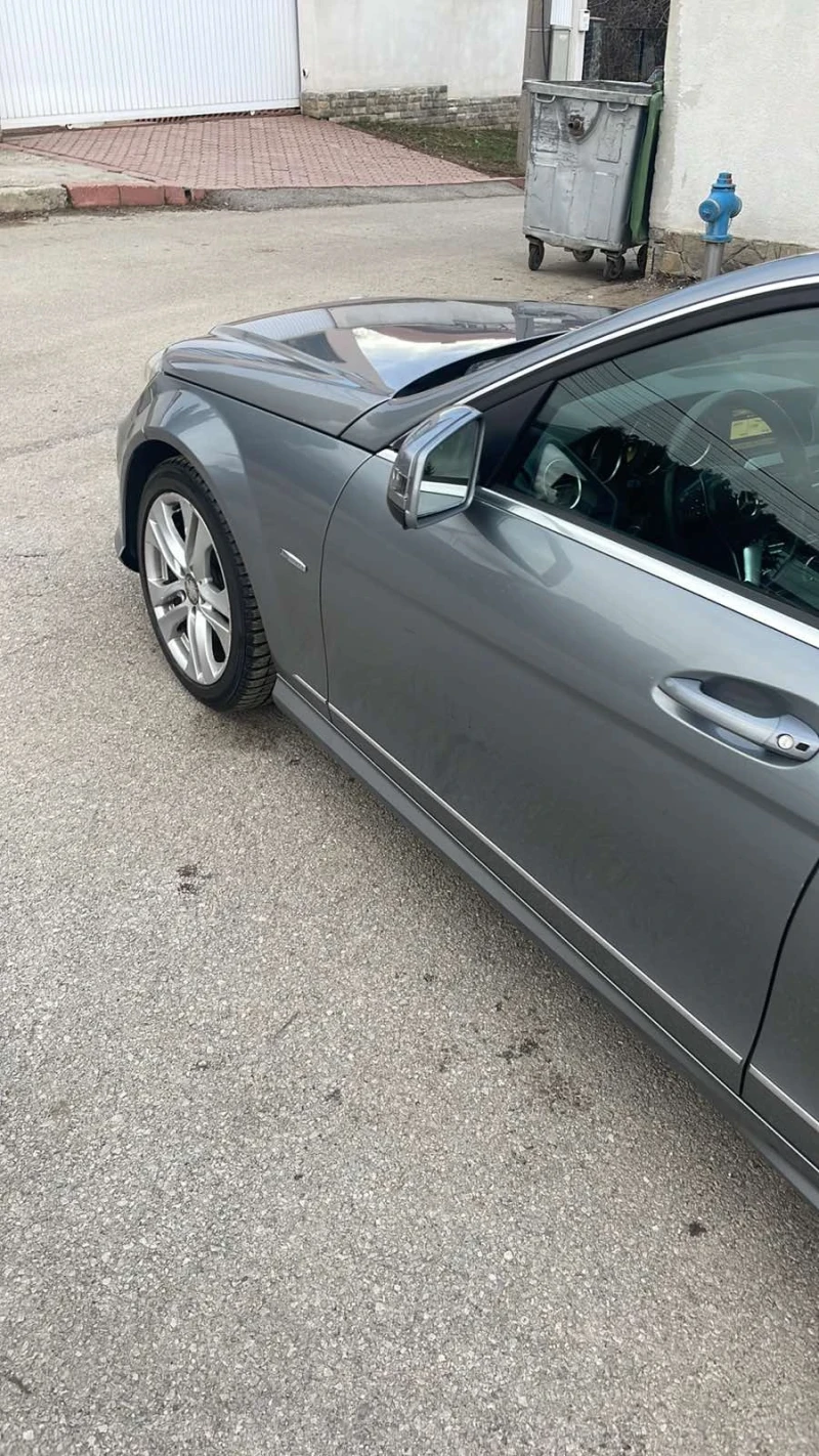 Mercedes-Benz C 250 AMG, снимка 2 - Автомобили и джипове - 53468852