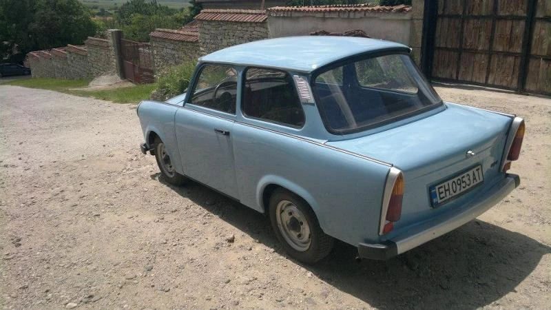 Trabant 601, снимка 1 - Автомобили и джипове - 47299305