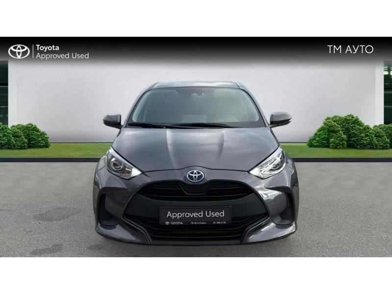 Toyota Yaris 1.5HSD Dynamic, снимка 5 - Автомобили и джипове - 48329759