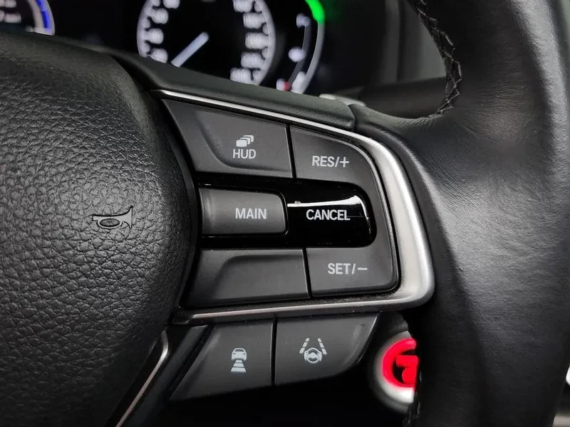 Honda Accord 2.0 Hybrid - САМО 30% АВАНС!, снимка 16 - Автомобили и джипове - 55936566