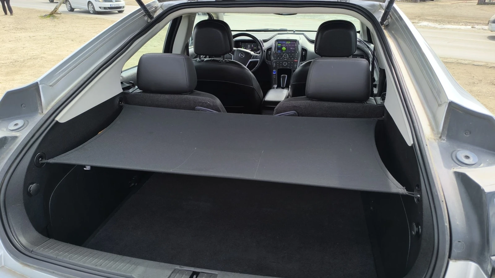 Opel Ampera 1.4i | Mobile.bg — изображение 11