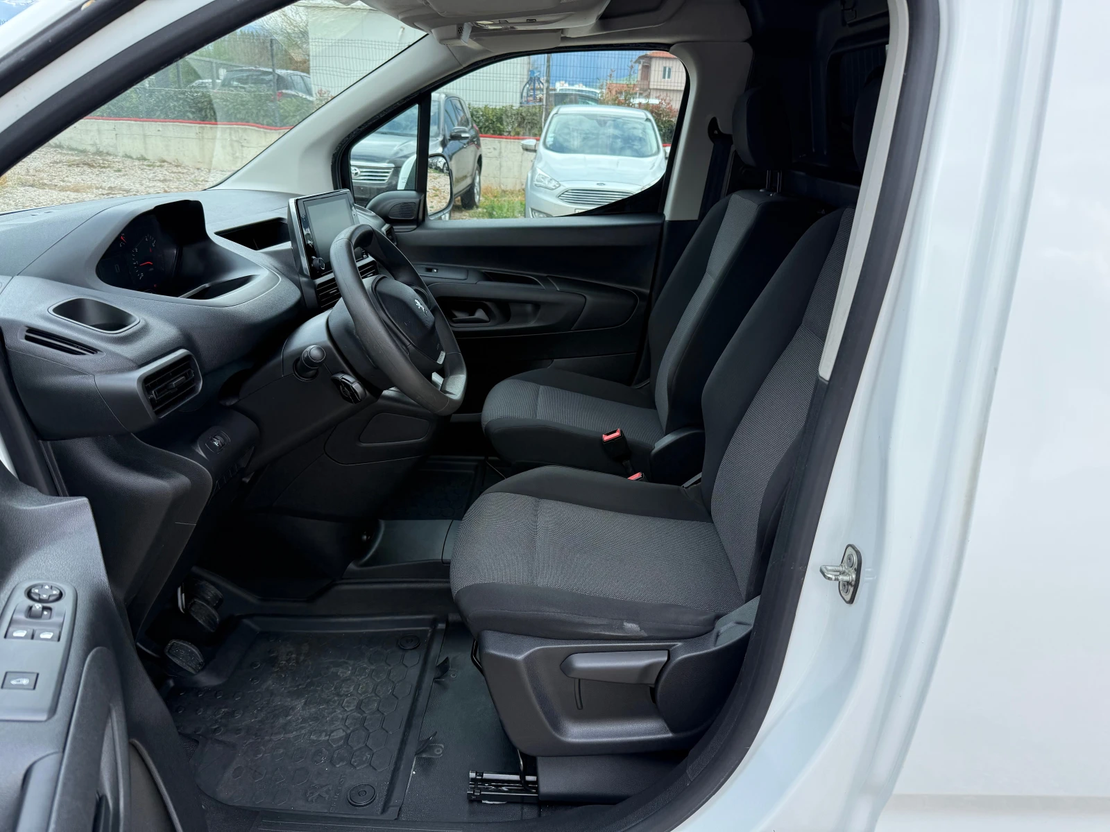 Peugeot Partner MAXI/1.6HDi/NAV/PDC/EURO6 - изображение 7
