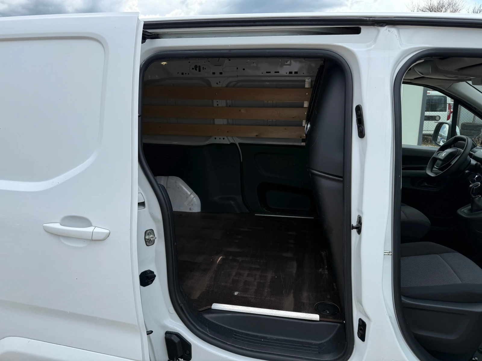 Peugeot Partner MAXI/1.6HDi/NAV/PDC/EURO6 | Mobile.bg   13