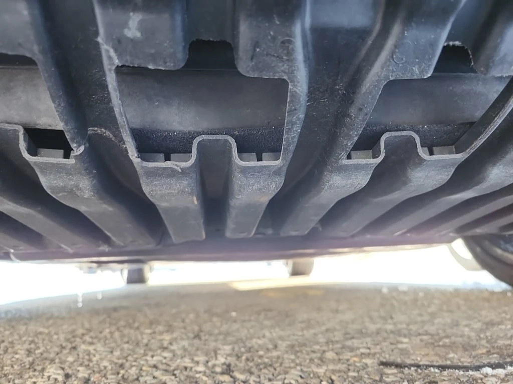 Mercedes-Benz C 300  * CARFAX *    | Mobile.bg   16