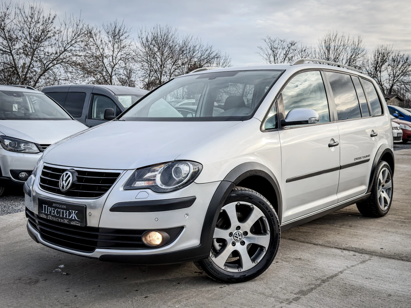VW Touran 2.0TDI - CROSS - 170k.c. - 6ck. - 6+ 1 | Mobile.bg � ����������� 1
