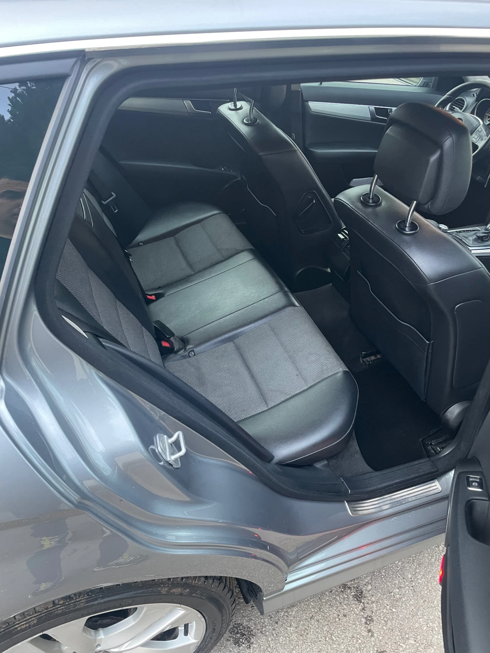 Mercedes-Benz C 250 AMG - изображение 8