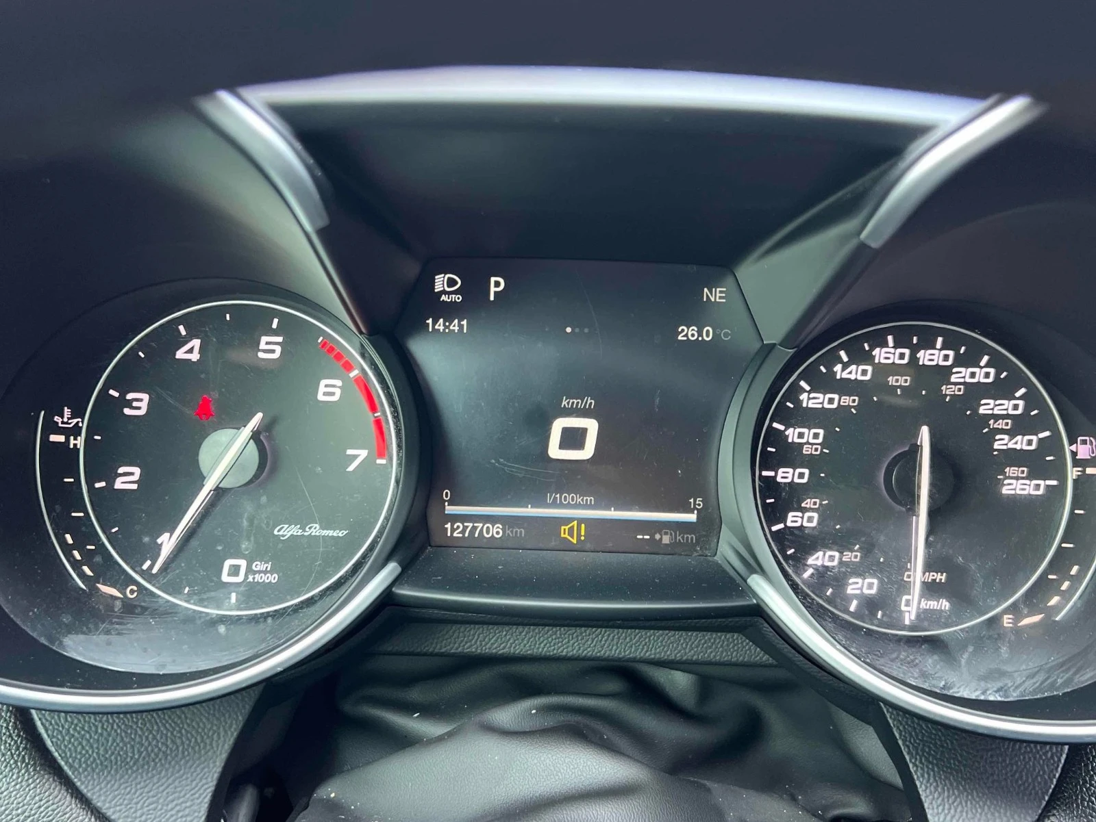 Alfa Romeo Giulia Q4 С РЕГИСТРАЦИЯ & АВТО КРЕДИТ - изображение 7