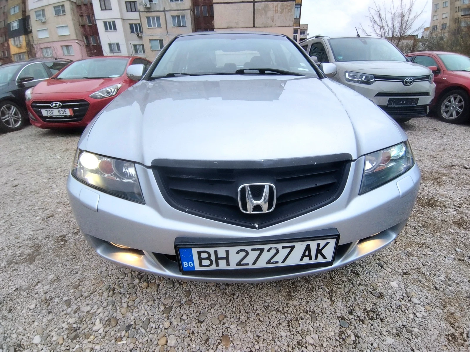 Honda Accord 2.4i/automat/Gas, снимка 2 - Автомобили и джипове - 54028528