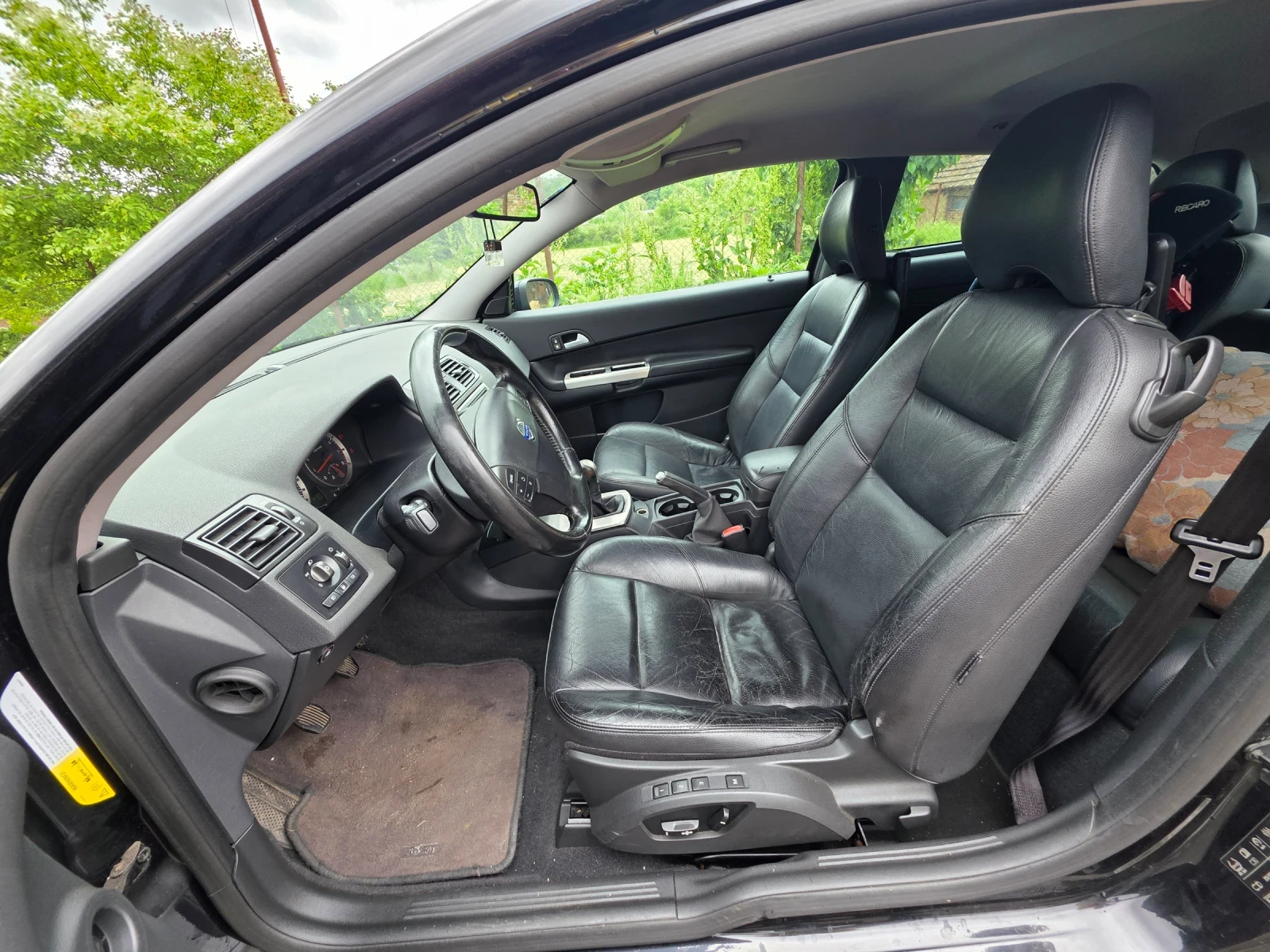 Volvo C30 Газ/Бензин , снимка 8 - Автомобили и джипове - 54497788
