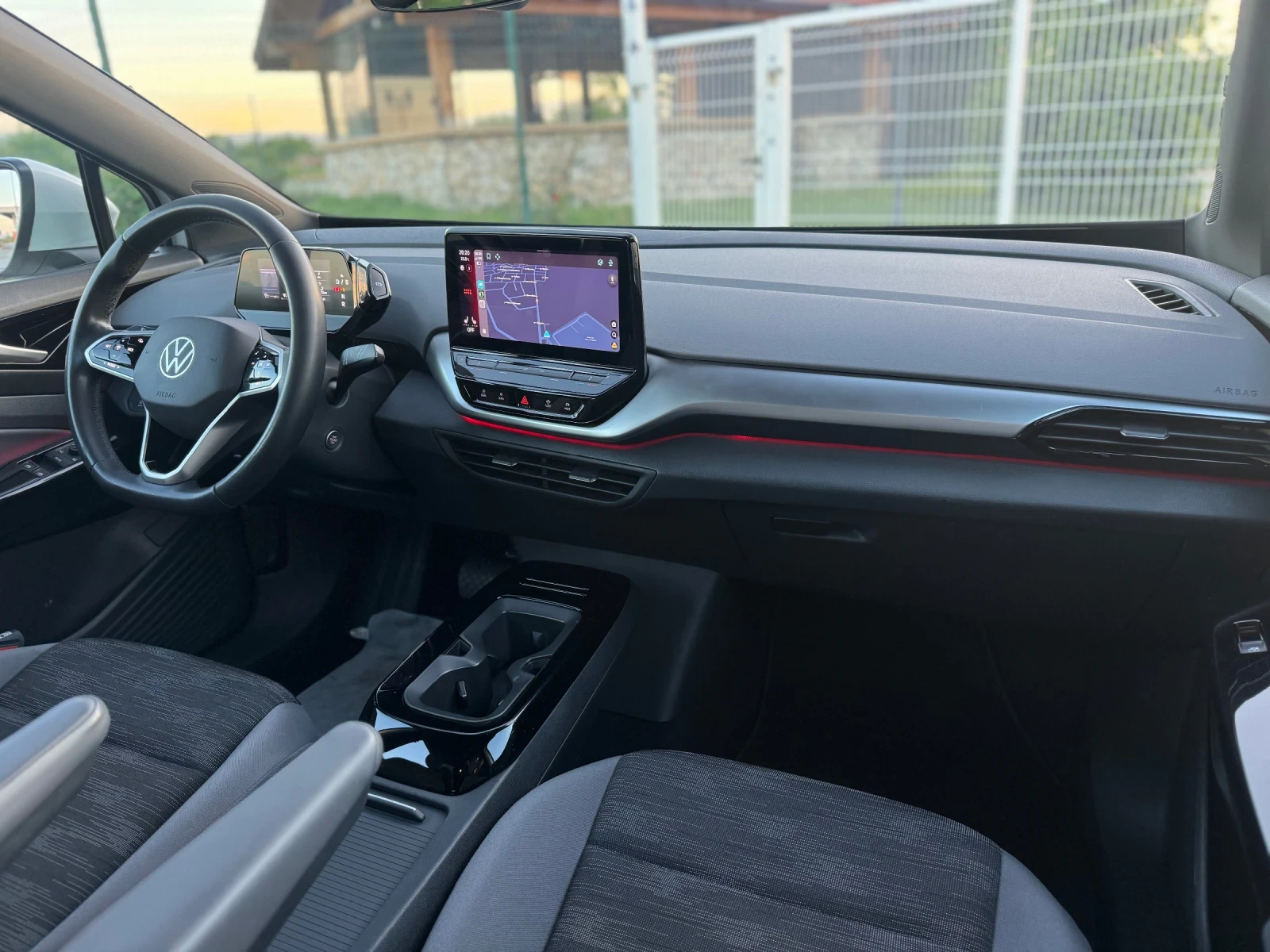 VW ID.4 82kw* 90%SOH* Камера* Дистроник* Термопомпа, снимка 10 - Автомобили и джипове - 54687456