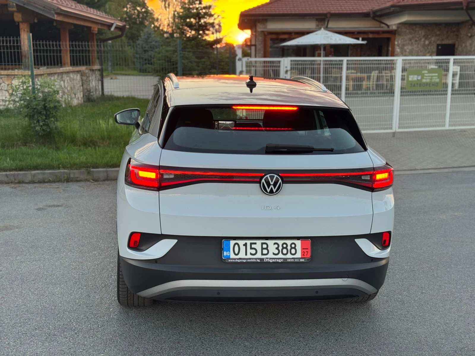 VW ID.4 82kw* 90%SOH* Камера* Дистроник* Термопомпа, снимка 6 - Автомобили и джипове - 54687456