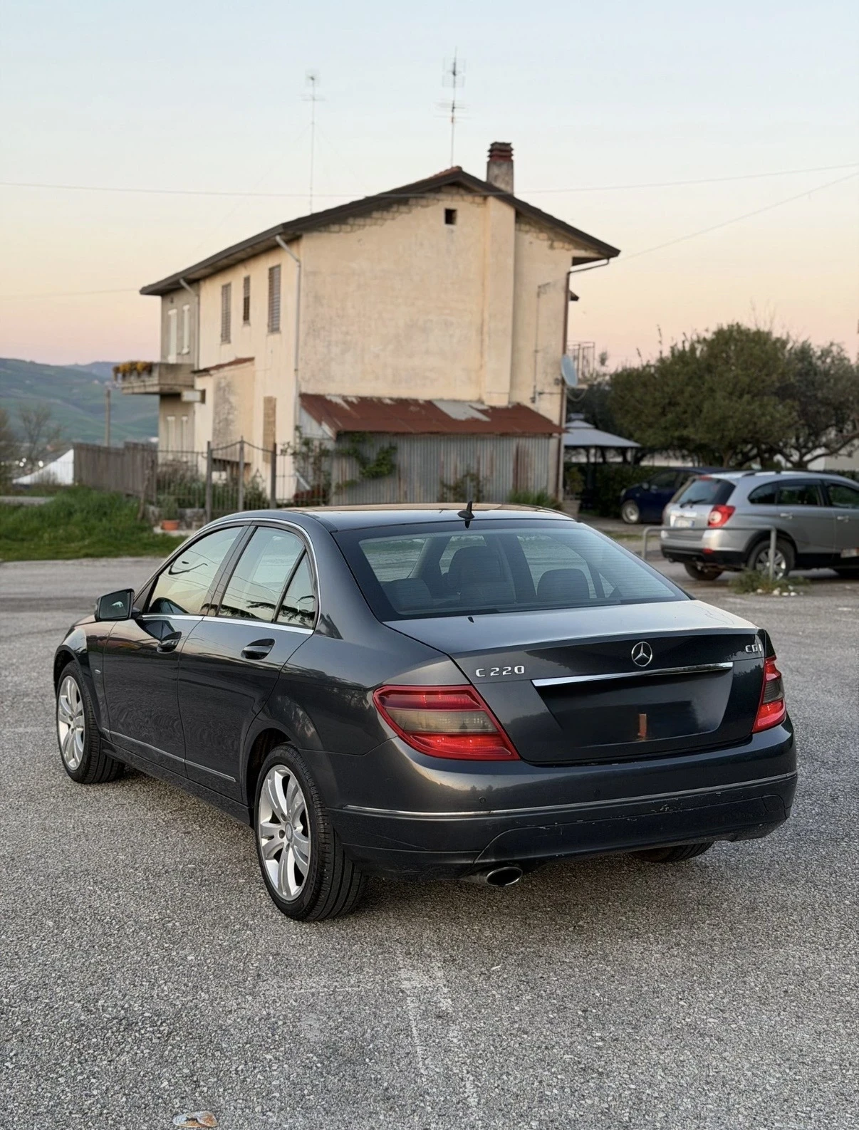 Mercedes-Benz C 220, снимка 14 - Автомобили и джипове - 54884872