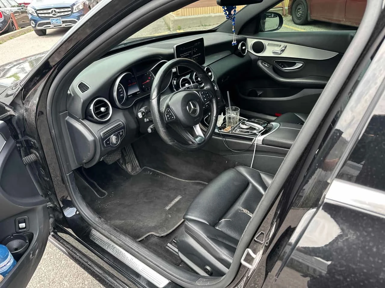 Mercedes-Benz C 300 4MATIC/ПАНОРАМА/ПОДГРЕВИ, снимка 7 - Автомобили и джипове - 54889683