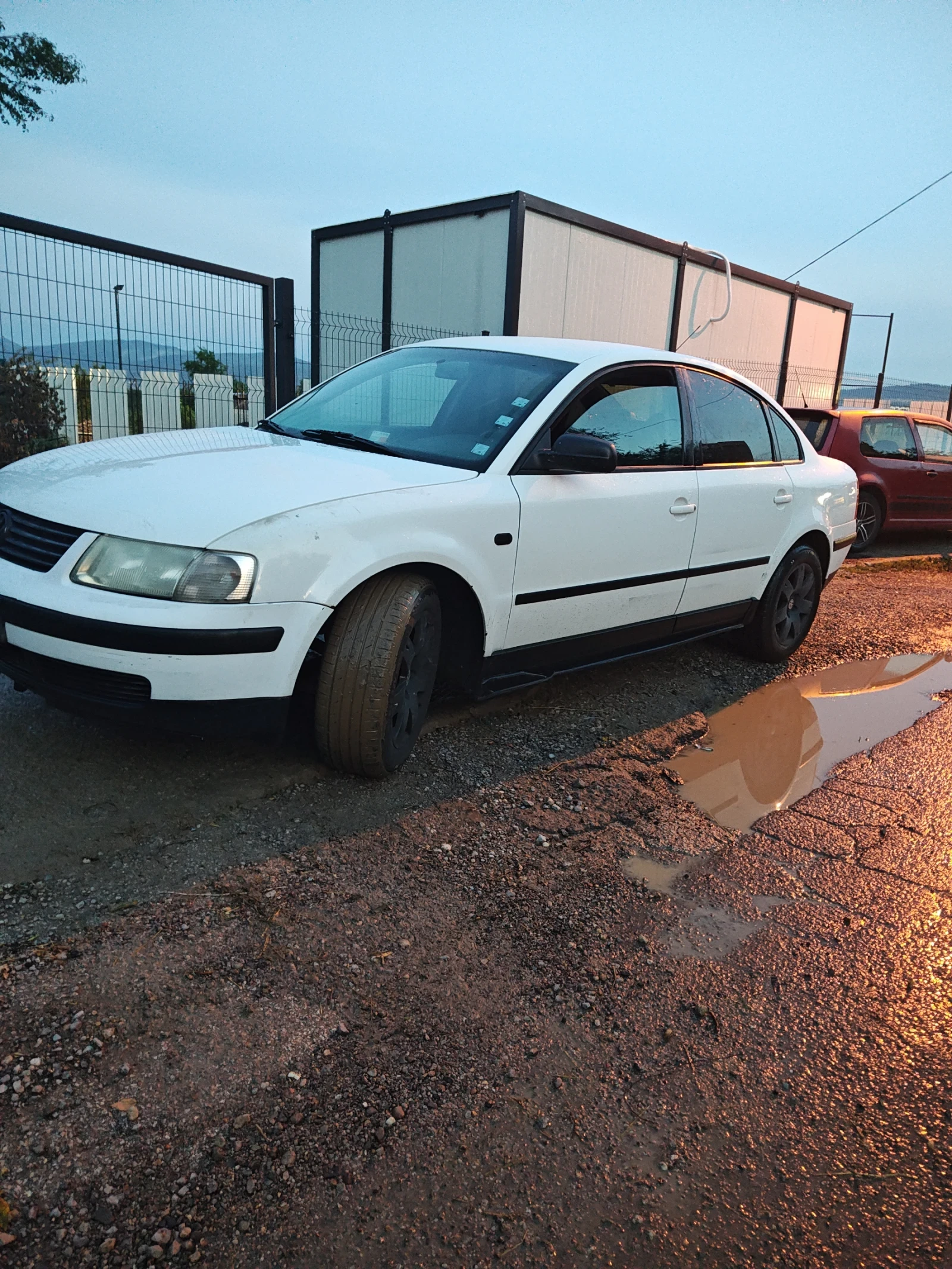 VW Passat, снимка 5 - Автомобили и джипове - 55134158