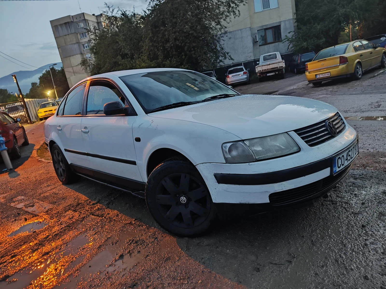 VW Passat, снимка 3 - Автомобили и джипове - 55134158