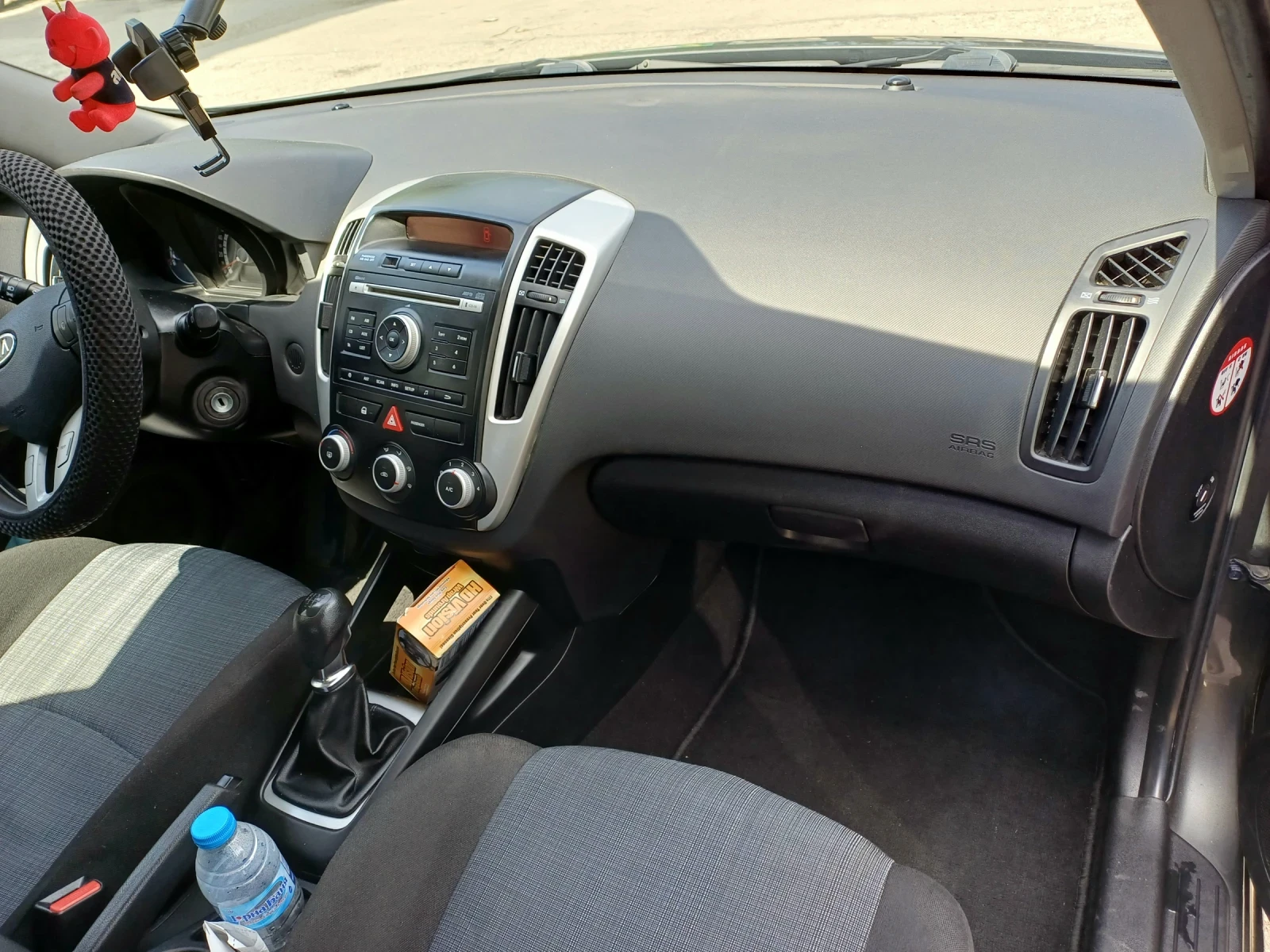 Kia Ceed, снимка 5 - Автомобили и джипове - 55416662
