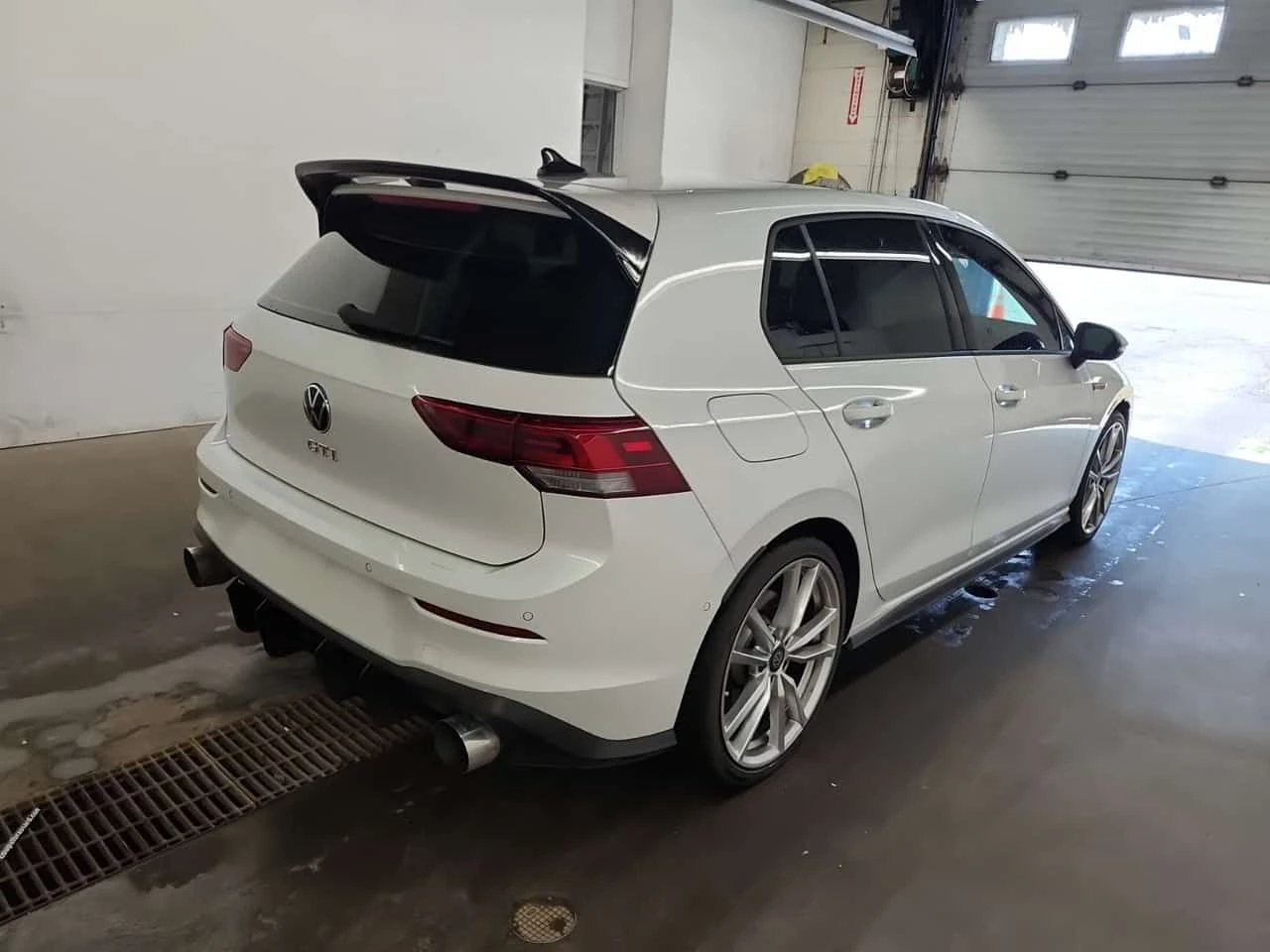 VW Golf * Performance * CARFAX * ОПЦИЯ ЗА ФИНАНСИРАНЕ, снимка 11 - Автомобили и джипове - 55511596